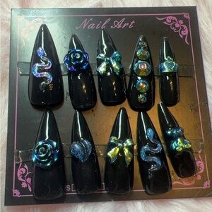 Gothic Dream Press On Nails